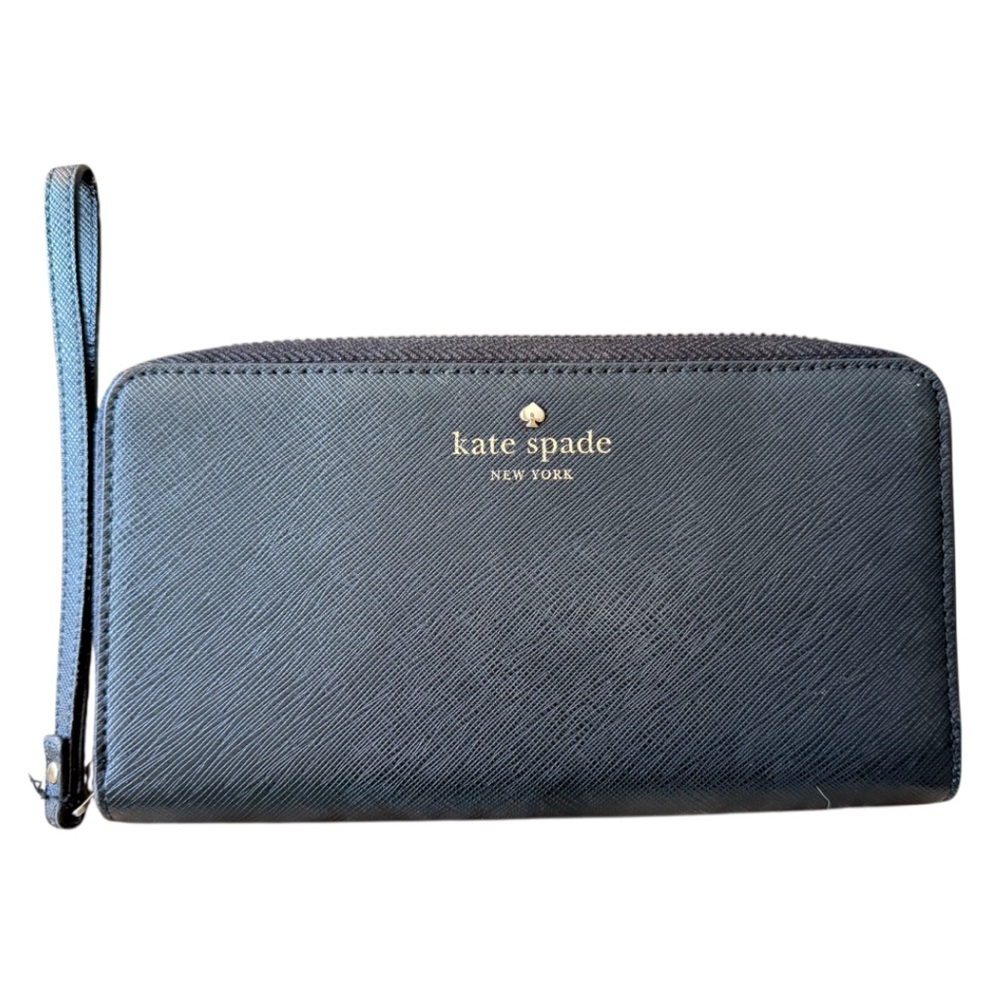 Kate Spade Black Wallet. Like new!